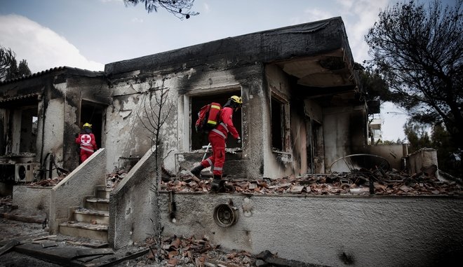 ΡΑΦΗΝΑ  ΣΥΝΕΧΙΖΟΝΤΑΙ ΟΙ ΕΡΕΥΝΕΣ ΑΠΟ ΔΙΑΣΩΣΤΕΣ