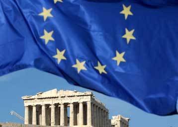 Τσ. Γκραντ: Ορατός ο κίνδυνος εξόδου της Ελλάδας από την ευρωζώνη
