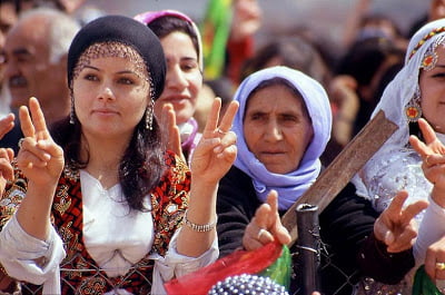 Προσέγγιση Γκιουλ σε κουρδική ηγεσία