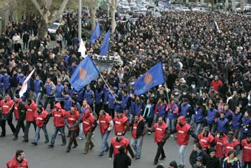 Τρίτη μέρα διαδηλώσεων κατά του προέδρου της Γεωργίας Σαακασβίλι