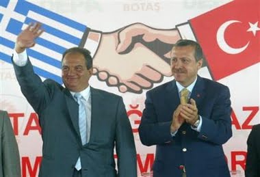 «Θετική η στάση της Ελλάδας» λέει ο Ερντογάν-Εμπόδιο η Κύπρος για την ένταξη της Τουρκίας στην Ε.Ε