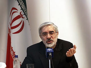 To «αντίπαλο δέος» του προέδρου Αχμαντινετζάντ του Ιράν
