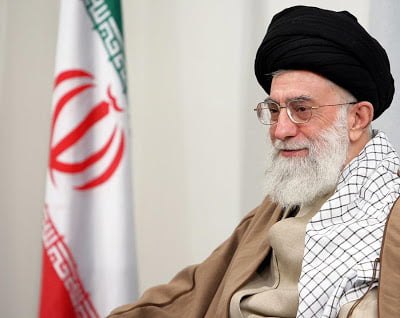 Ιράν: Οποιος και να κερδίσει στις εκλογές η εξουσία θα παραμείνει στα χέρια του θρησκευτικού του ηγέτη