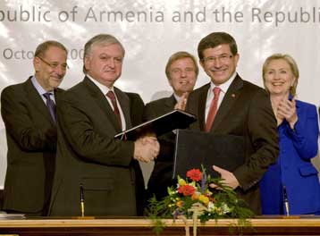 Αρμενία: Μετά την Τουρκία η επικύρωση των διπλωματικών συμφωνιών