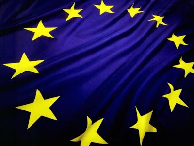 Μεγαλύτερο συντονισμό των οικονομικών πολιτικών στην ΕΕ ζητά ο Β. Σόιμπλε