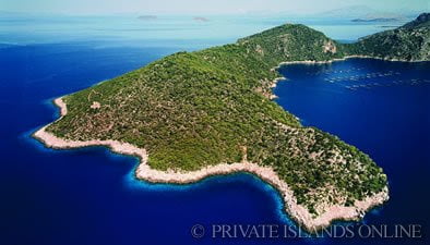 Πενήντα ελληνικά νησιά προς πώληση