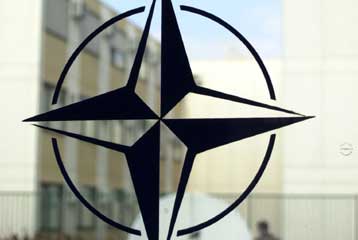 Διευρυμένη στρατηγική για το NATO προτείνει ομάδα ειδικών