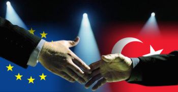 Hurriyet Daily News: Θα απομακρύνει πολλά εμπόδια από την ευρωπαϊκή πορεία της Τουρκίας μια λύση στο Κυπριακό