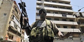 Ανησυχώντας για την κατάσταση στη Συρία, η Χεζμπολάχ επαναπατρίζει τα όπλα της