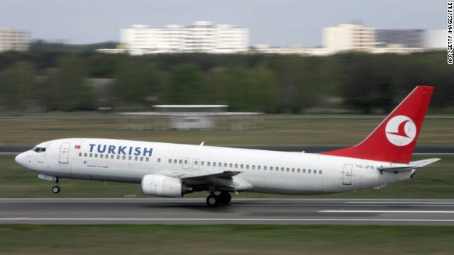 Turkish Airlines: “Γονατίζει”, χρήμα γιοκ σε μη Τούρκους πιλότους…