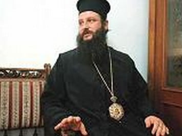 Συνέλαβαν τον Αρχιεπίσκοπο Αχρίδας ΕΠΙ ΧΡΟΝΙΑ ΣΥΡΕΤΑΙ ΑΠΟ ΦΥΛΑΚΗ ΣΕ ΦΥΛΑΚΗ
