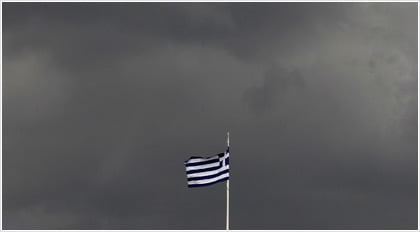 Γερμανικά ΜΜΕ: Σε κίνδυνο η παραμονή της Ελλάδας στην ευρωζώνη