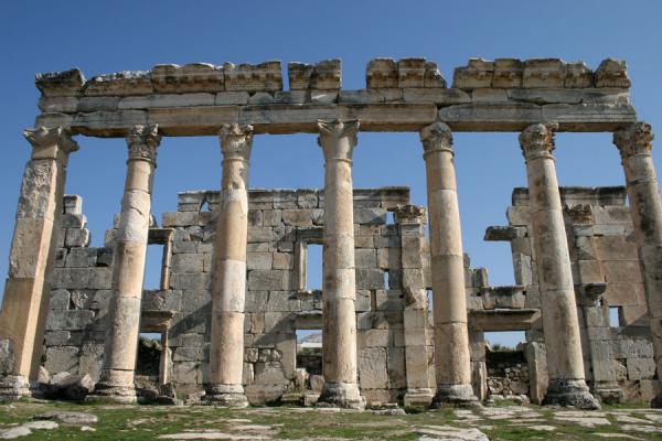 Πρόσκληση στην εκδήλωση: Ο Ελληνισμός της Συρίας. Παρθενώνες που καταστρέφει ο σημερινός πόλεμος