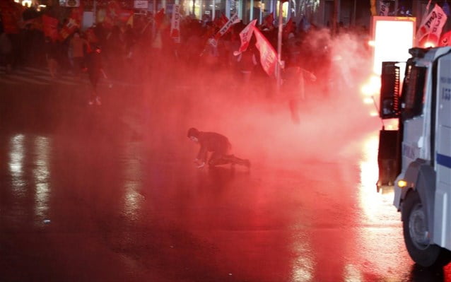 Τουρκία: Νέες συγκρούσεις με αντικυβερνητικούς διαδηλωτές