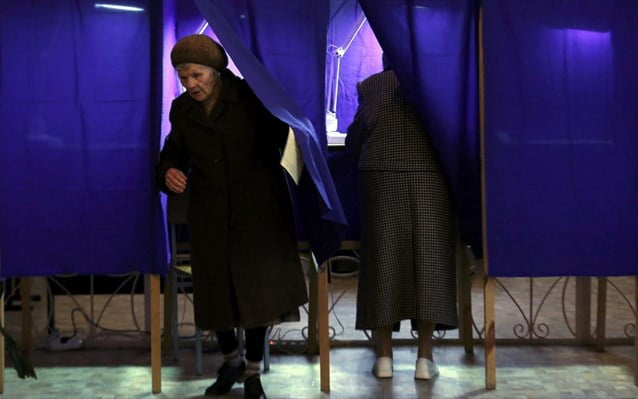 Η Κριμαία επιλέγει Ρωσία ή Ουκρανία – Άρχισε η ψηφοφορία