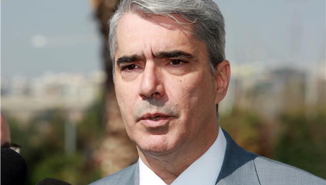 Για «συνεργασία με τους ναζί» κατηγορεί τον ΣΥΡΙΖΑ ο κυβερνητικός εκπρόσωπος