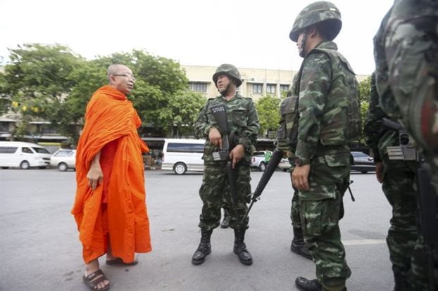 Ταϊλάνδη: Τα γιατί και τα πώς ενός πραξικοπήματος