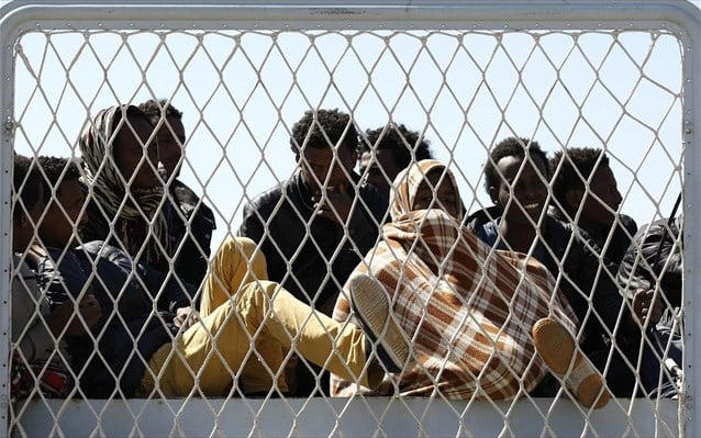 New York Times: Επείγον πρόβλημα η μετανάστευση για την Ευρώπη