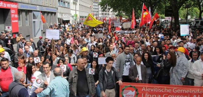 MEΓΑΛΗ ΔΙΑΔΗΛΩΣΗ ΚΑΤΑ ΤΟΥ ΕΡΝΤΟΓΑΝ ΣΤΗΝ ΚΟΛΩΝΙΑ