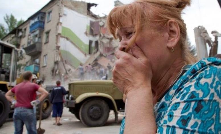 Ο ουκρανικός στρατός βομβάρδισε στις πόλεις Ντονέτσκ και Λουγκάνσκ