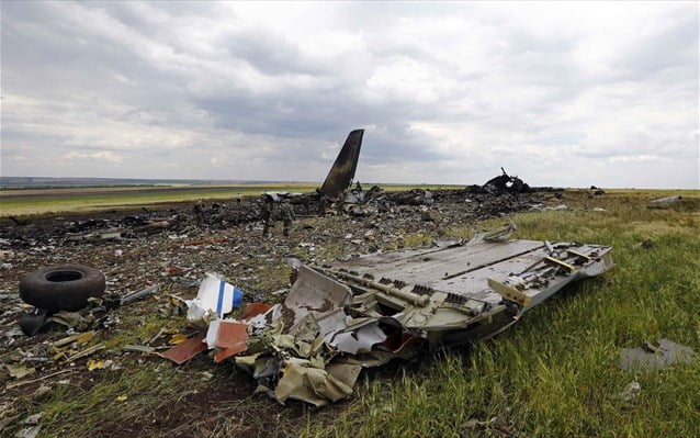 Καταρρίφθηκε ουκρανικό στρατιωτικό αεροσκάφος – Σε νέα συγκέντρωση στρατευμάτων στα σύνορα με την Ουκρανία προχωρεί η Ρωσία