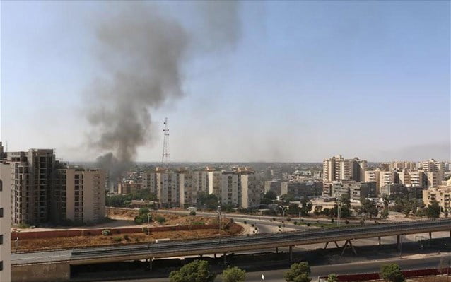 Λιβύη: Αεροπλάνα βομβαρδίζουν και η κυβέρνηση δεν γνωρίζει… σε ποιον ανήκουν