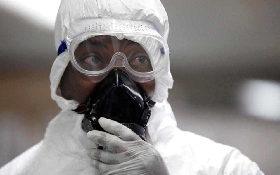 Γιατροί Χωρίς Σύνορα: Ταχύτερη του αντιμετωπίσιμου η εξάπλωση του Εμπολα