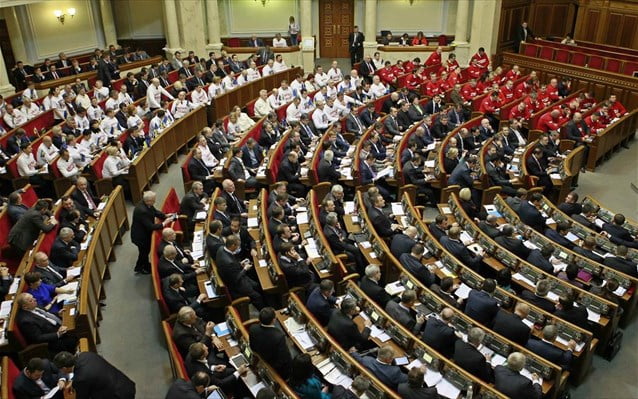Εγκρίθηκε το νομοσχέδιο για την προσωρινή αυτονομία Ντονέτσκ – Λουχάνσκ