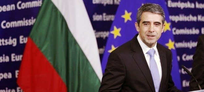 Mόσχα: Ανεπίτρεπτη η φιλοδυτική ρητορική του προέδρου της Βουλγαρίας περί «εθνικιστικής και επιθετικής Ρωσίας»