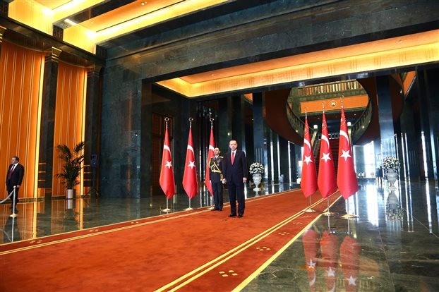 BBC: Ο Ερντογάν οδηγεί την Τουρκία σε πολιτική απομόνωση