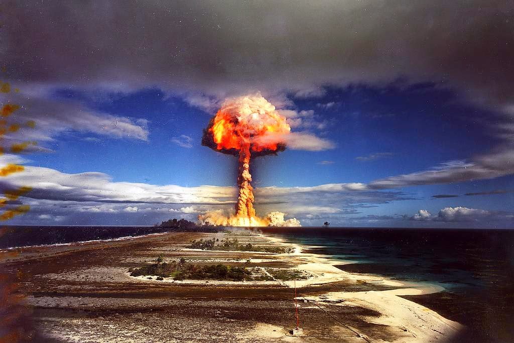 Oι Προοπτικές του Νέου Χρόνου: Η Παραφροσύνη Πυρηνικού Πολέμου με τη Ρωσία