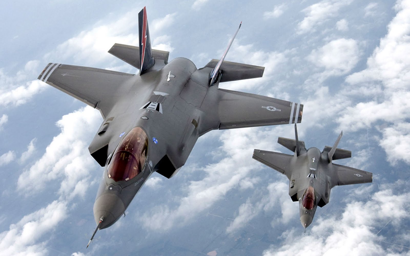 Νέα μαχητικά αεροσκάφη θα παραδώσουν στο Ισραήλ οι ΗΠΑ το 2016