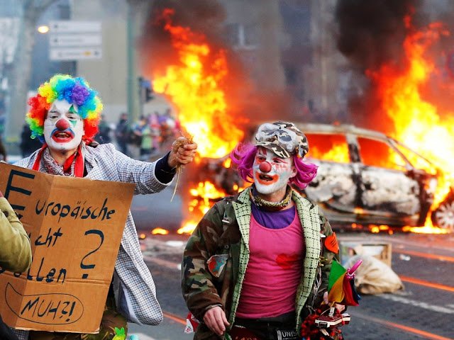 Greece Declares Troika Debt Illegitimate, Odious, Illegal; German Calls Greek Leaders “Clowns”