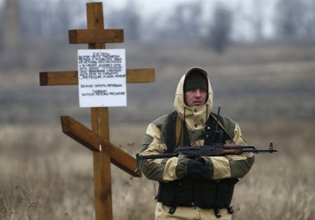 ΝΑΤΟ: Κίνδυνος κλιμάκωσης της κρίσης στην Ανατολική Ουκρανία