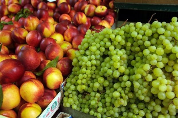 Οριστικά εκτός ρωσικής αγοράς τα ελληνικά φρούτα και λαχανικά Επεκτείνεται το ρωσικό εμπάργκο στα ευρωπαΙκά προϊόντα
