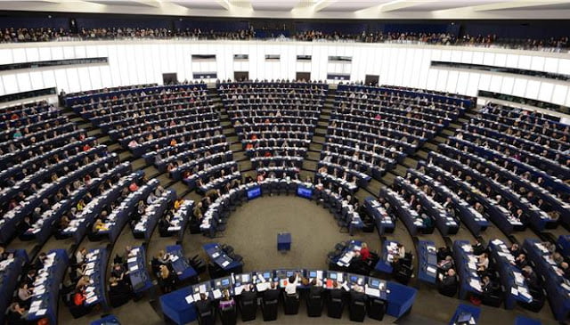 Στο Ευρωκοινοβούλιο μιλά σήμερα ο Τσίπρας