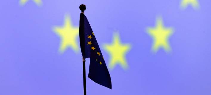 Der Spiegel: Οι ηγέτες της ΕΕ θα λάβουν τελική απόφαση στο ελληνικό δράμα
