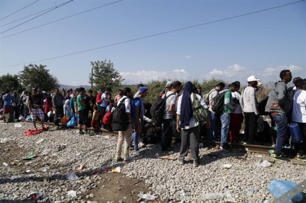 Βαλκανικά πυρά με στόχο την Ελλάδα για το κύμα προσφύγων