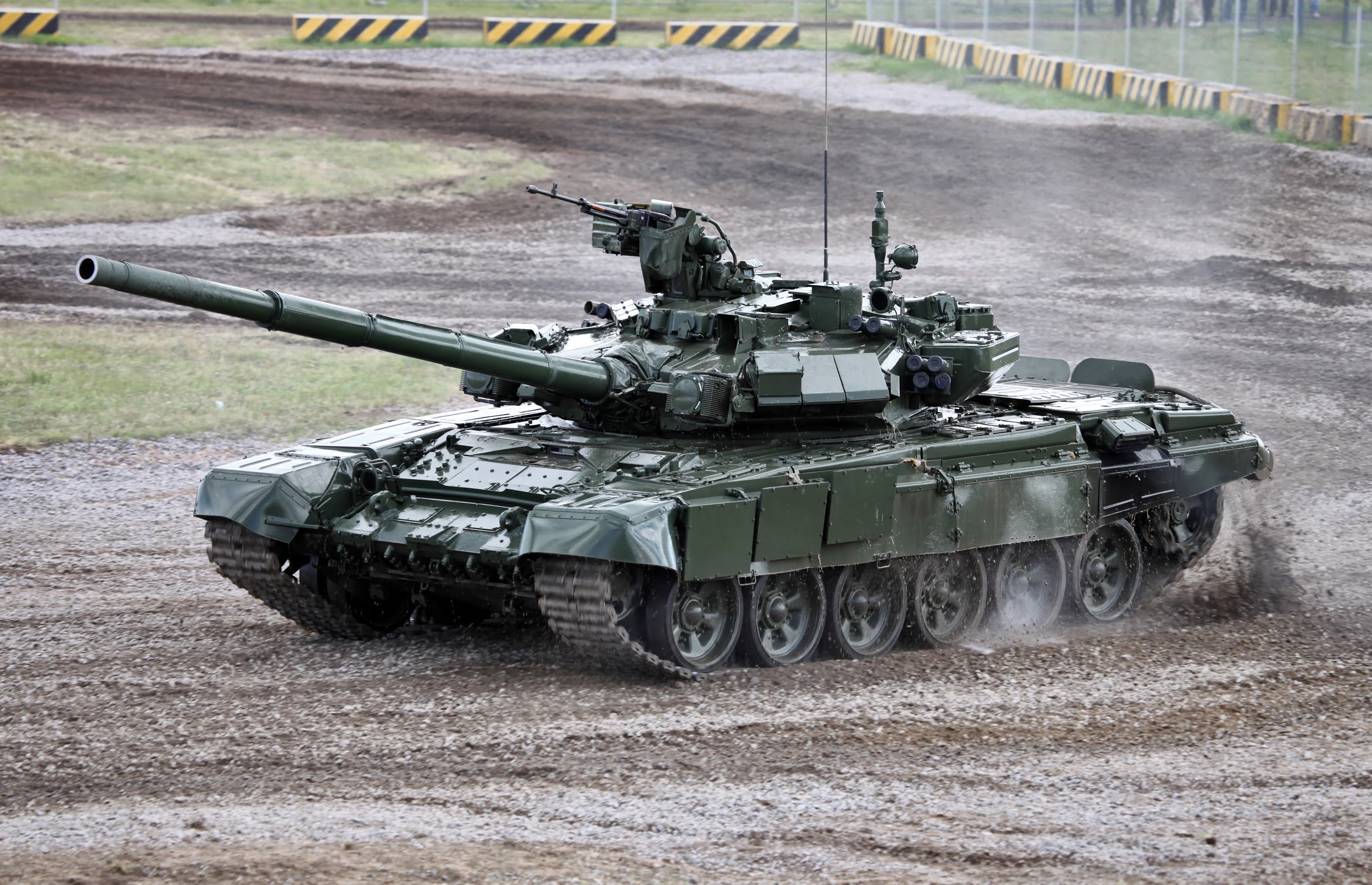 Η Ρωσία έστειλε το υπεράρμα T-90A στην Ουκρανία; (φωτογραφία, βίντεο)