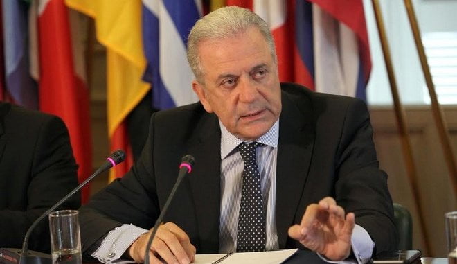 Αβραμόπουλος: Κυβέρνηση εθνικής συνεργασίας στην Ελλάδα