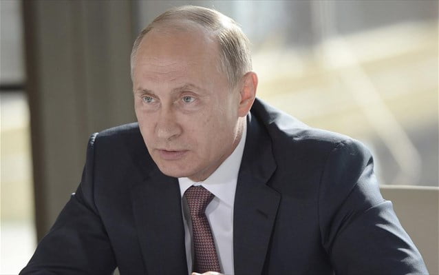 Ουκρανοί και Ρώσοι είναι ένας λαός, είπε ο Πούτιν από την Κριμαία