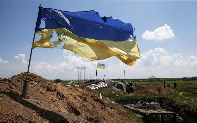 Εντείνουν τις επιθέσεις τους οι φιλορώσοι αποσχιστές στην ανατολική Ουκρανία