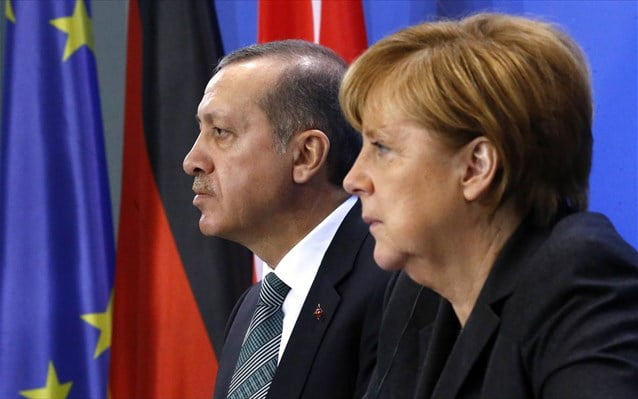 Στην ενίσχυση της συνεργασίας για την προσφυγική κρίση συμφώνησαν Μέρκελ – Ερντογάν