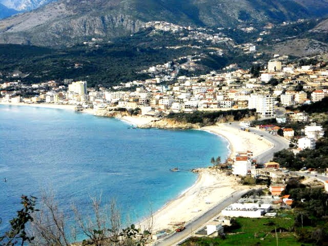 Οι Αλβανοί αρπάζουν τη γη των Ελλήνων στη Βόρειο Ήπειρο και δεν το κρύβουν – Η μητέρα Ελλάδα τι κάνει;