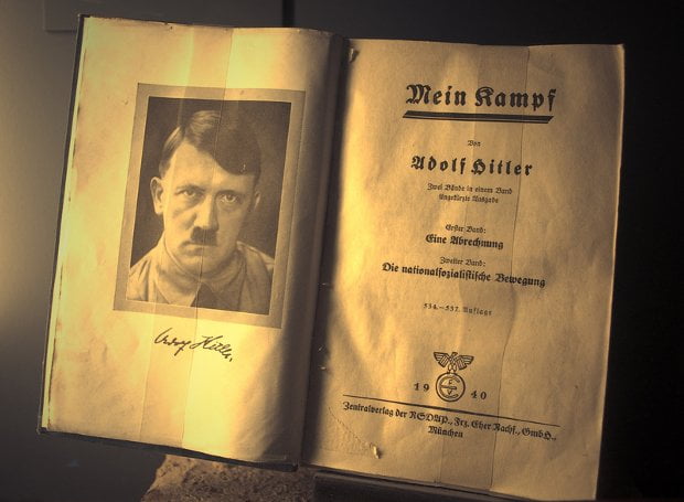 Πουλά απρόσμενα ο «αγών» του Χίτλερ.