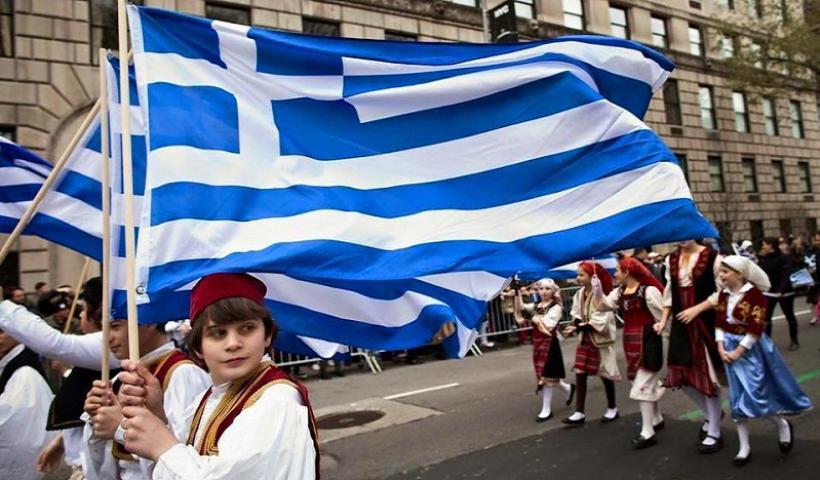 Η 5η Λεωφόρος έγινε ελληνική: Παλμός και μηνύματα στην παρέλαση για την 25η Μαρτίου (φωτο-βίντεο)