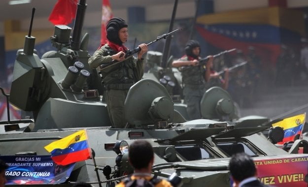 Το Plan X στην Βενεζουελα: Η χώρα στα χέρια του στρατού