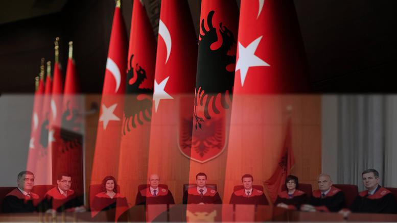 Τελικά τα πήραν απ’ τους Τούρκους οι Αλβανοί δικαστές…