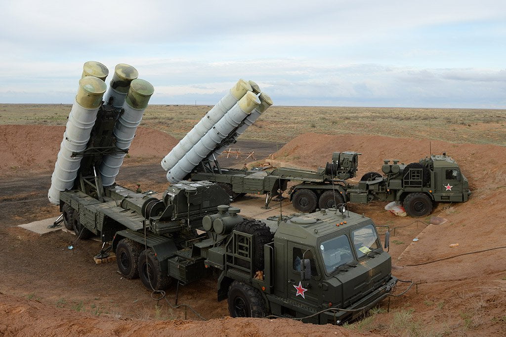Η Τουρκία και η Ρωσία συγκλίνουν για τους πυραύλους S-400