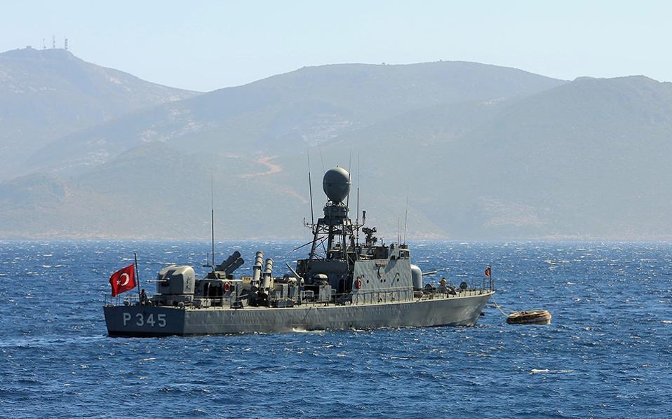 Τουρκικά πολεμικά στα χωρικά ύδατα του Αγαθονησίου